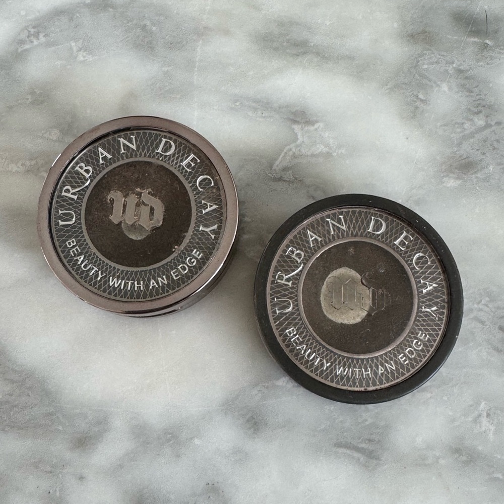 2 Urban Decay Eyeshadow Single Dark Horse rare eye shadow, PO